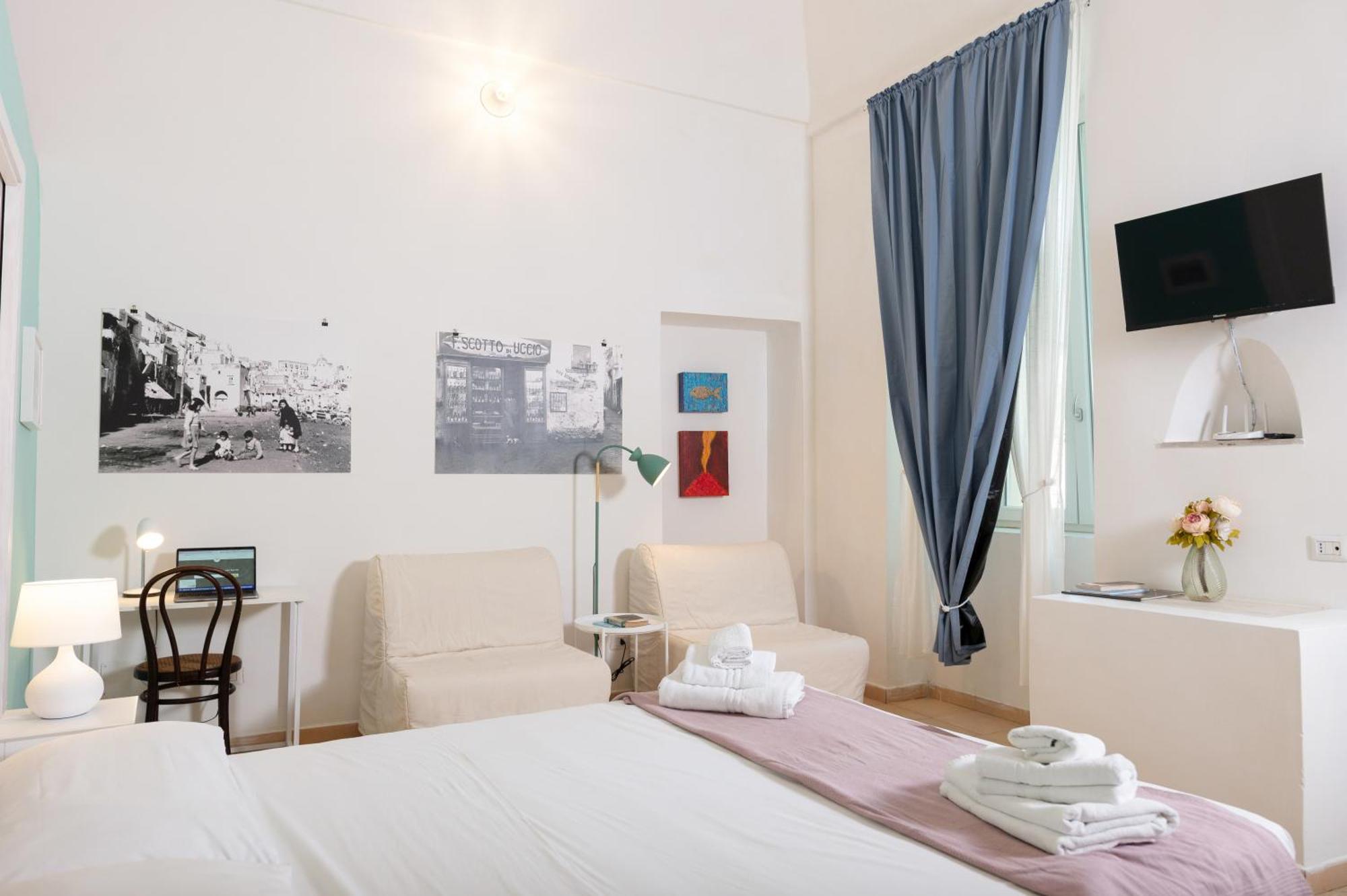 Palazzo Attila - Gioia Apartments Прочида Экстерьер фото